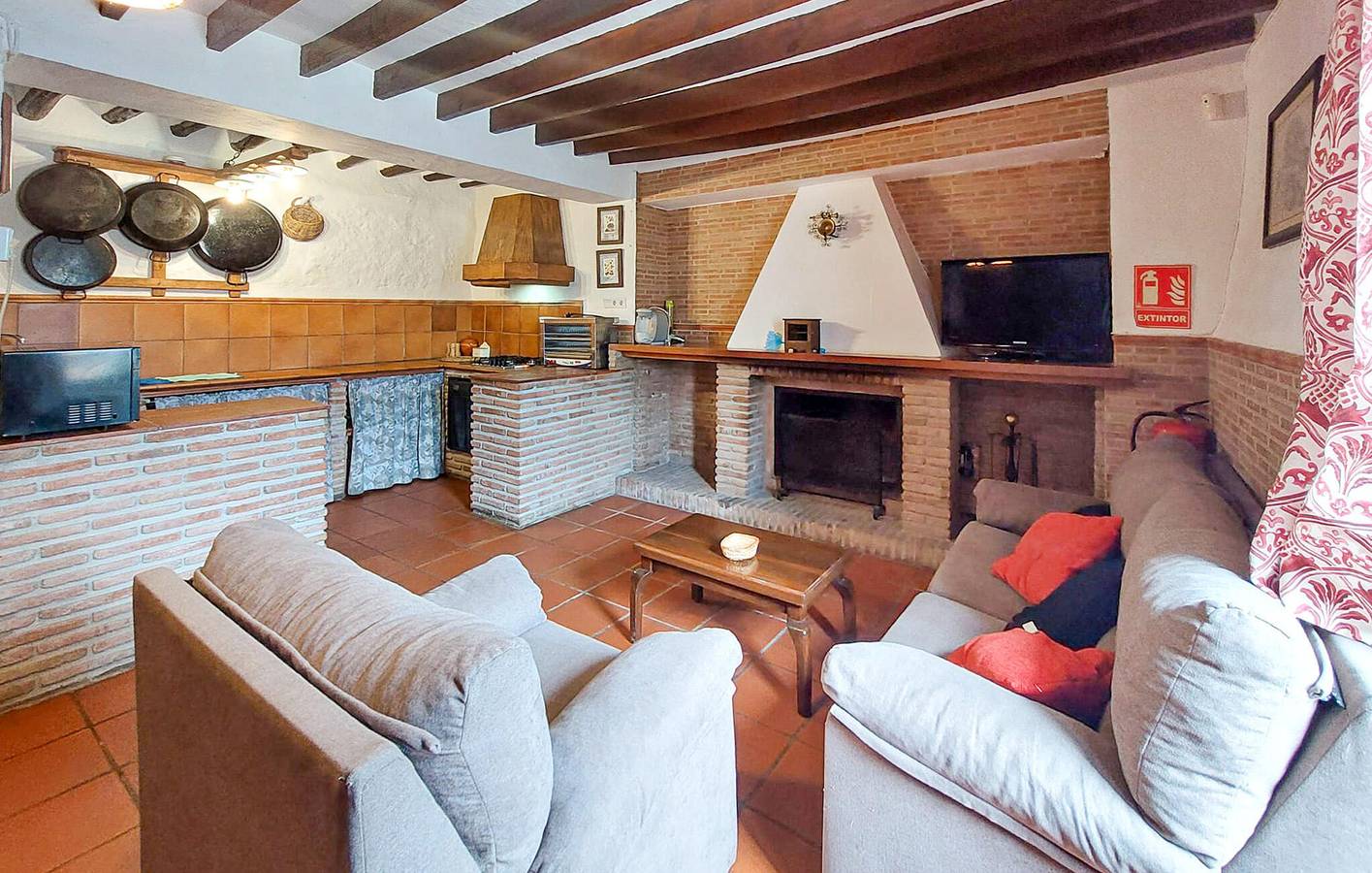 Encantador apartamento con piscina y terraza cerca del río Guadalhorce in Villanueva del Trabuco, Provincia de Málaga
