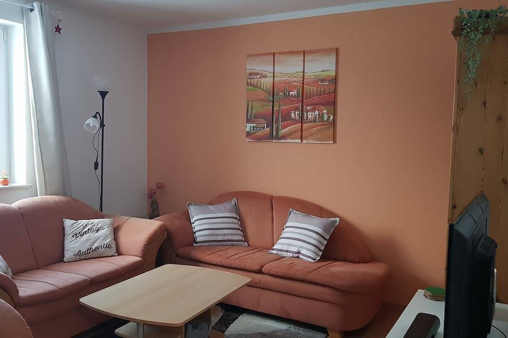 Ganze Wohnung, Kurort Oberwiesenthal - Erholung, 2-zi.-fewo Ansprechend, Gemütlich mit Terasse in Oberwiesenthal, Chemnitz und Umgebung