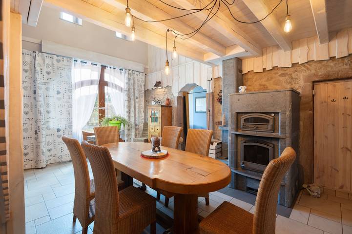 Gîte pour 10 personnes, adapté aux familles dans Jussarupt - 3