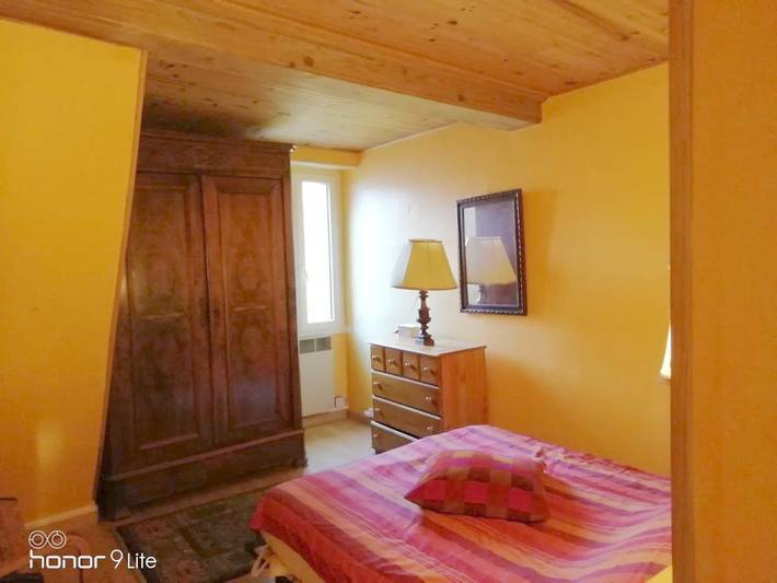 Gîte pour 2 personnes, avec vue sur le lac ainsi que vue et jardin, animaux acceptés à Saint-Brisson - 2