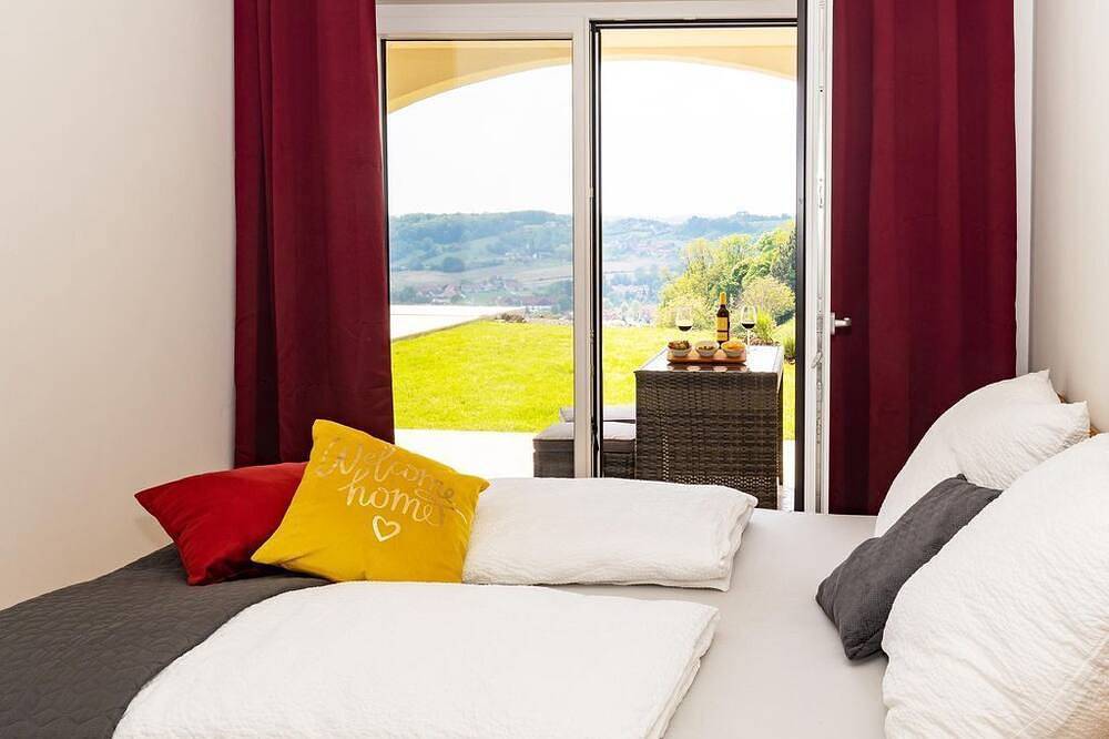 Ganze Wohnung, Urlaubsoase Hügelperle - Appartement/Fewo in Südoststeiermark, Bad Gleichenberg