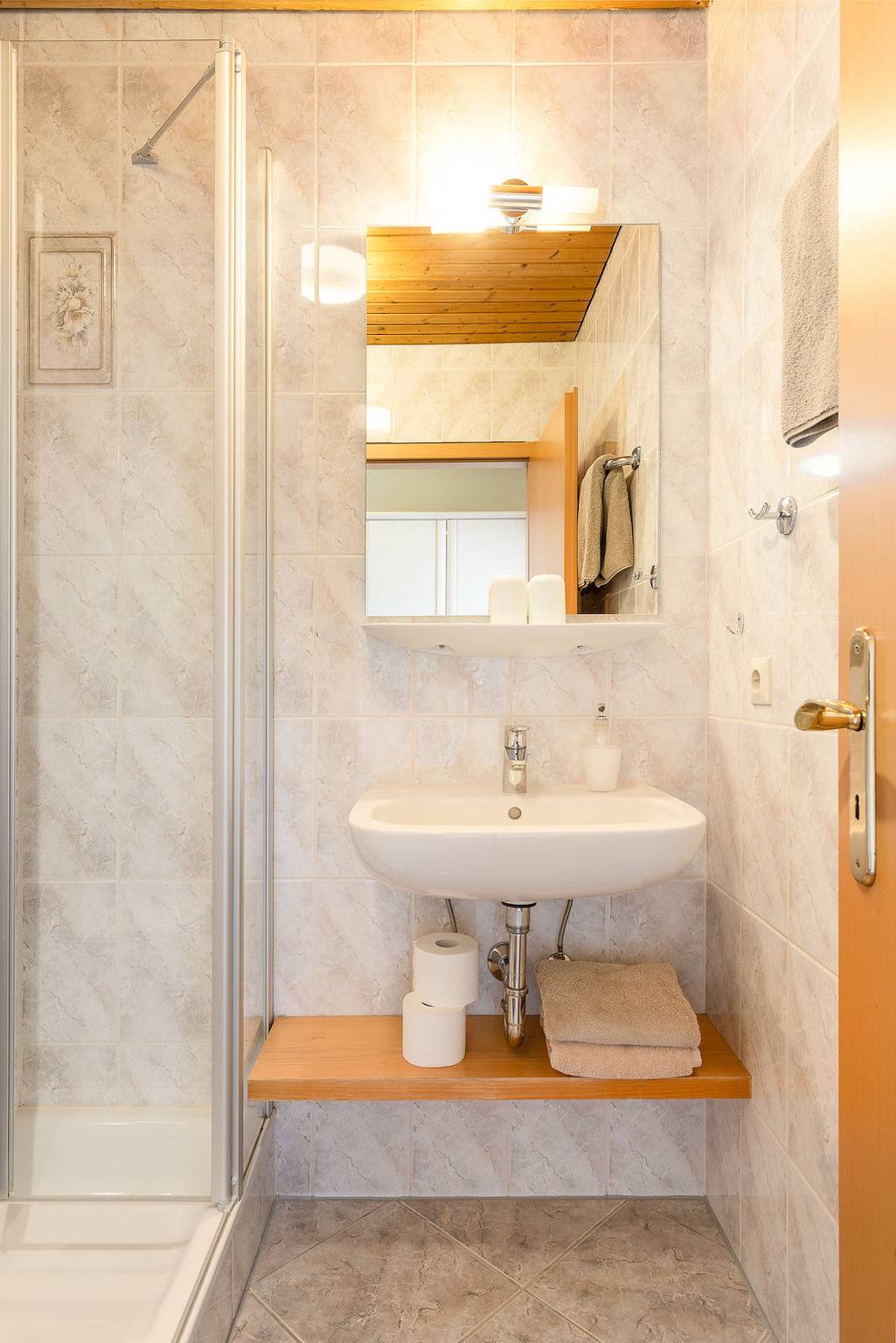 Zimmer 6 in Rohrdorf, Chiemgauer Alpen