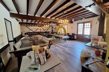 Hôtel pour 16 personnes à Saint-Brisson-sur-Loire