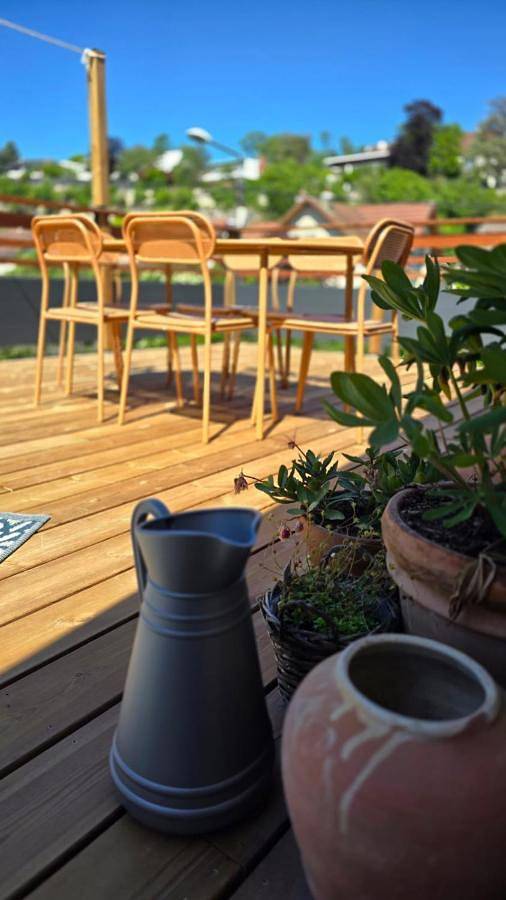 Appartement de vacances pour 5 personnes, avec Terrasse ainsi que Jardin et Piscine