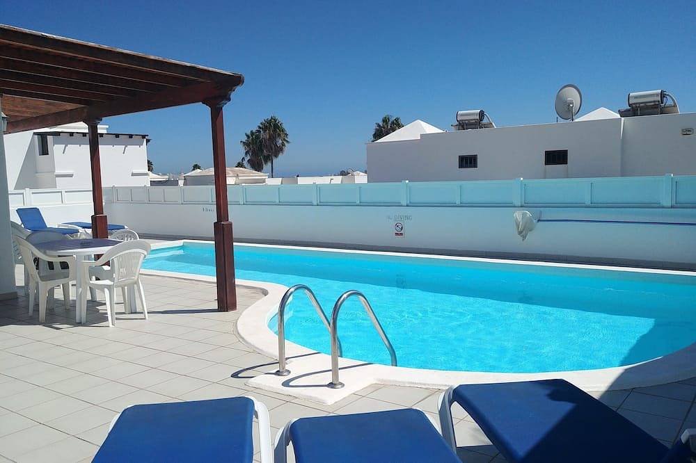 Casa Juan, 3 habitaciones con aire acondicionado, 2 baños, piscina privada climatizada en invierno in Puerto del Carmen, Tías