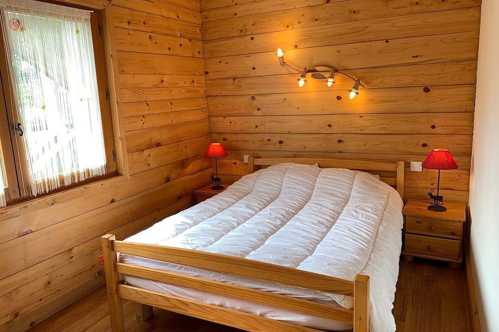 Appartement entier, Vue sans vis à vis face à la chaîne du  Mt Blanc Rdc avec terrasse privée in Cordon, Pays du Mont-Blanc