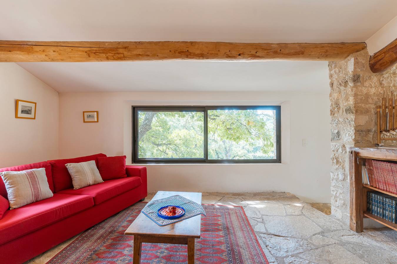 Bastide provençale in Caseneuve, Parc naturel régional du Luberon