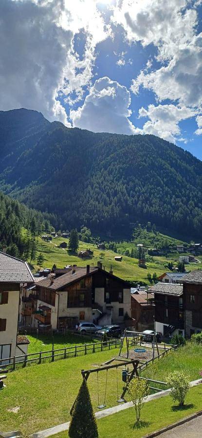 Gîte pour 4 personnes, avec vue, animaux acceptés à Rabbi