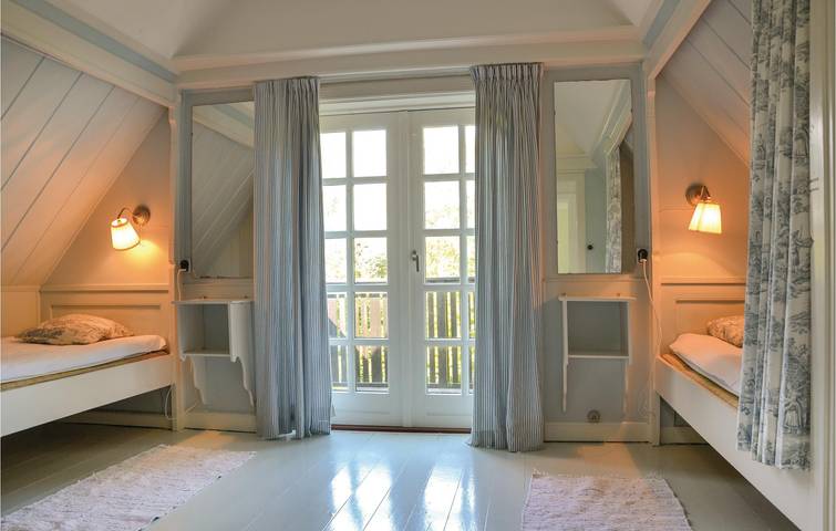Ferienhaus für 6 Personen mit Terrasse in Hornbæk, Kattegat Küste