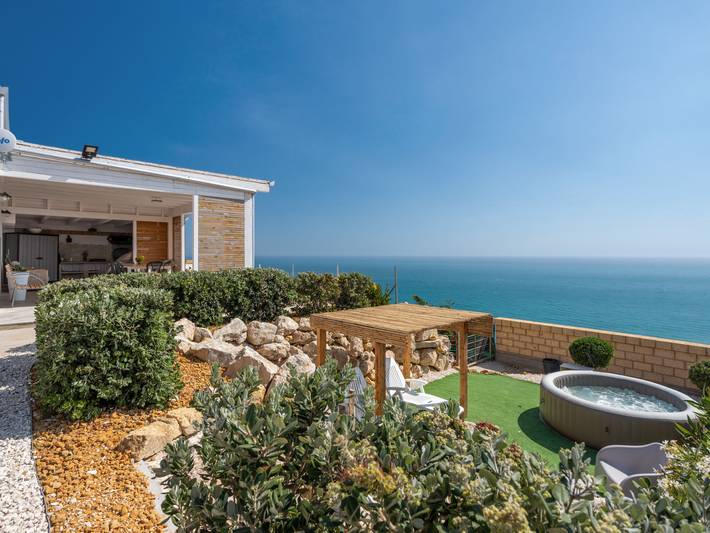 Casa vacanza per 6 persone, con Terrazza e Giardino nonché Panorama a Realmonte