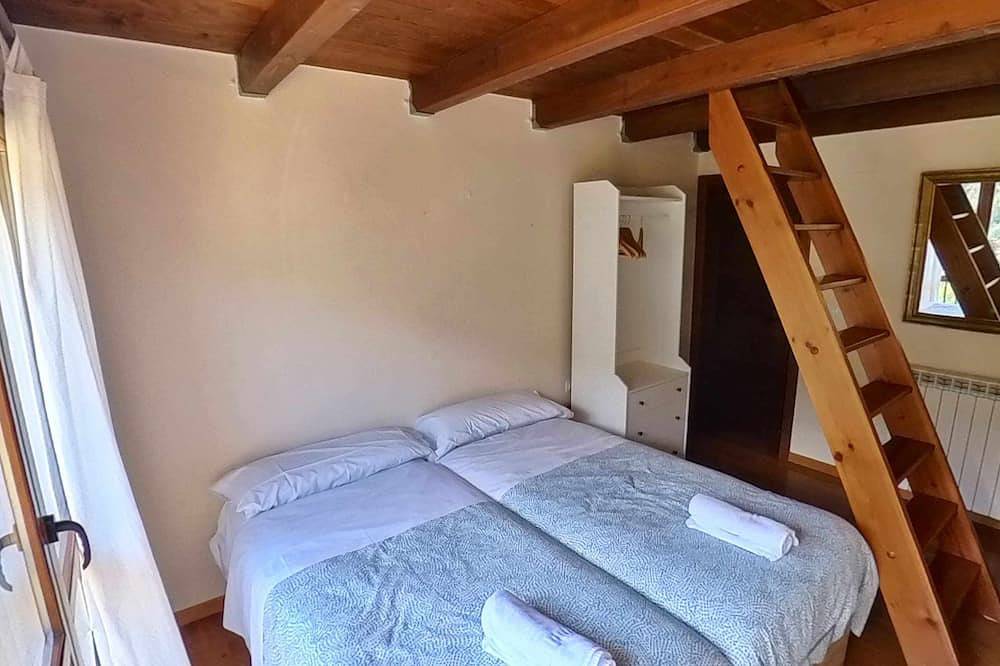 Entire apartment, Musales 24 - tucasaenlospirineos in Escarrilla, Sallent de Gállego