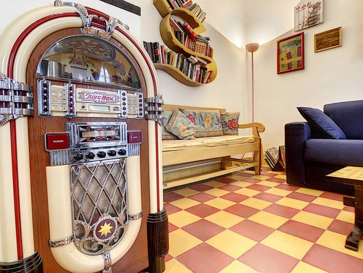 Appartement entier, N&J - Sixties - Central - Très proche mer - Rétro in Nice, Côte méditerranéenne (France)