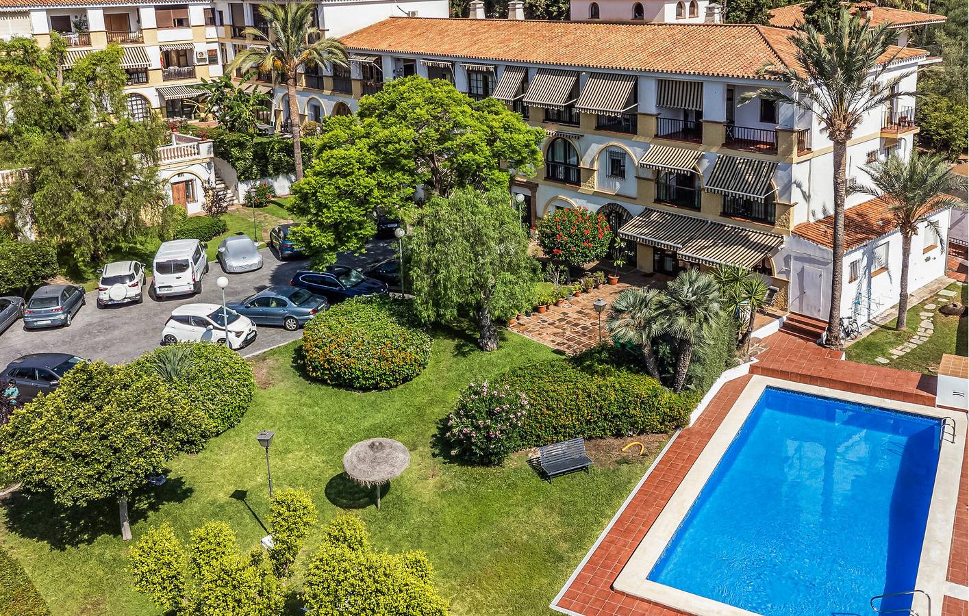 Appartement de vacances entier, Appartement confortable avec piscine, parking et WiFi près de Playa de Pedregalejo in Málaga (Este), Malaga