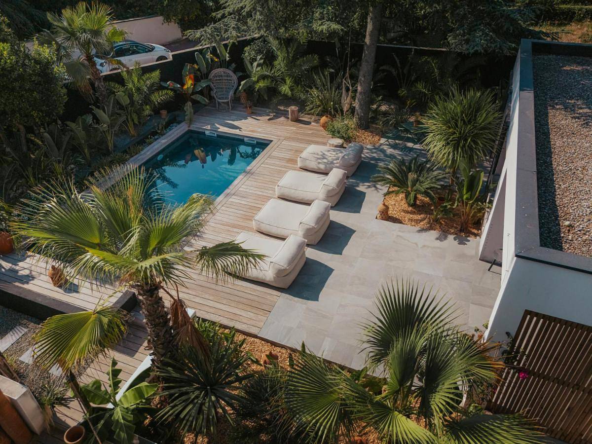 Queen Room with Pool View in Vendargues, Côte méditerranéenne (France)
