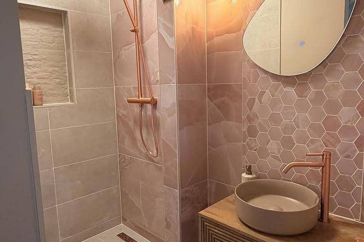 B&B Kamer Vijg aan de Vecht | Peace, nature, and wellness near Utrecht in Maarssen, Bestuur Regio Utrecht