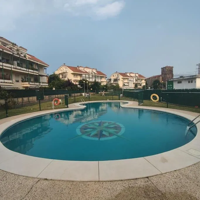 Apartamento de vacaciones para 4 personas, con piscina y terraza - 1
