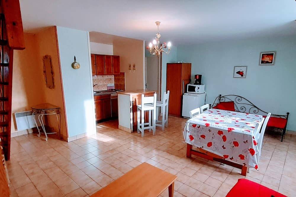 Entire apartment, Gite 2/5 people n ° 475 in Anzême, Guéret region