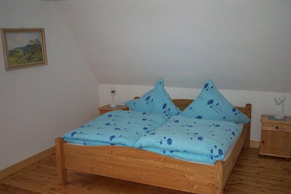 \"Hexenhaus\" Ferienhaus in kleinem Eifeldorf in Hersdorf, Eifelkreis Bitburg-Prüm