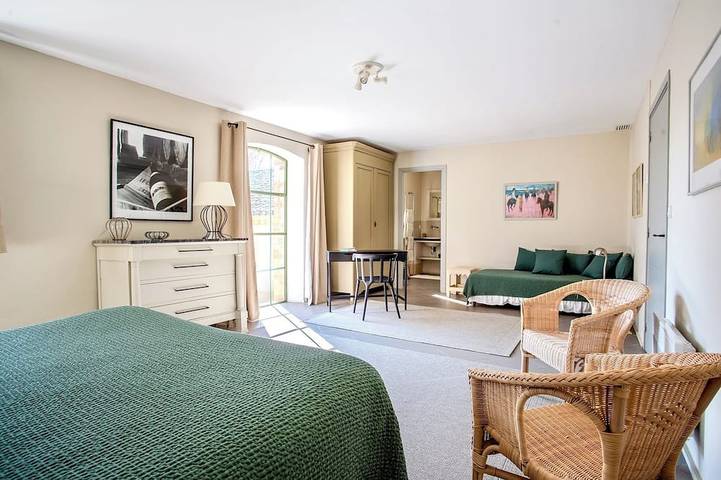 Location de vacances pour 11 personnes, avec jardin à Cairanne - 4