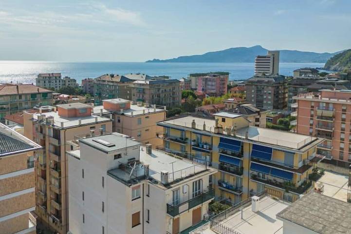 Holiday apartment for 5 people, with balcony - 1