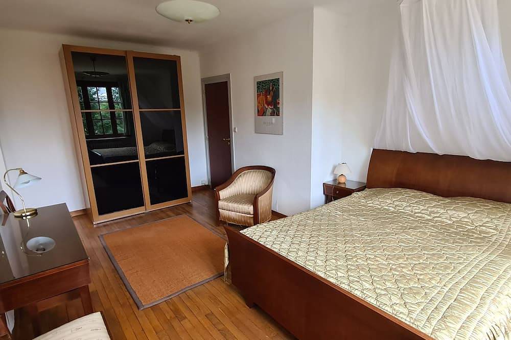 Großes Landhaus mit Garten und Kamin nahe einem Strand in Lurais, Le Blanc und Umgebung