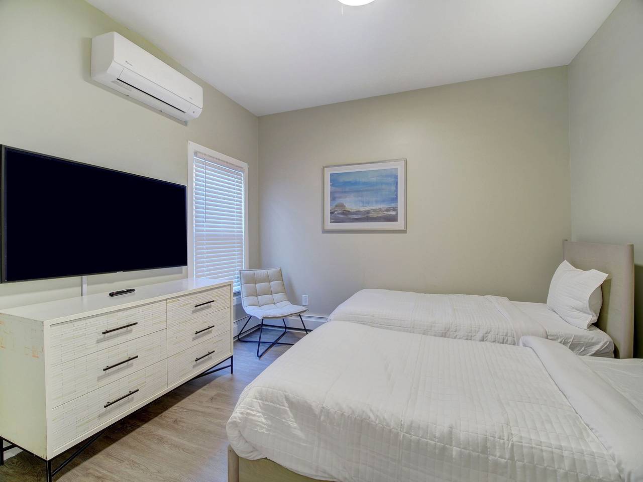 Apartamento entero, Comfy 3 Br Retreat: mins to Nyc - 3 nt min/inquire in Jersey City, Condado de Hudson