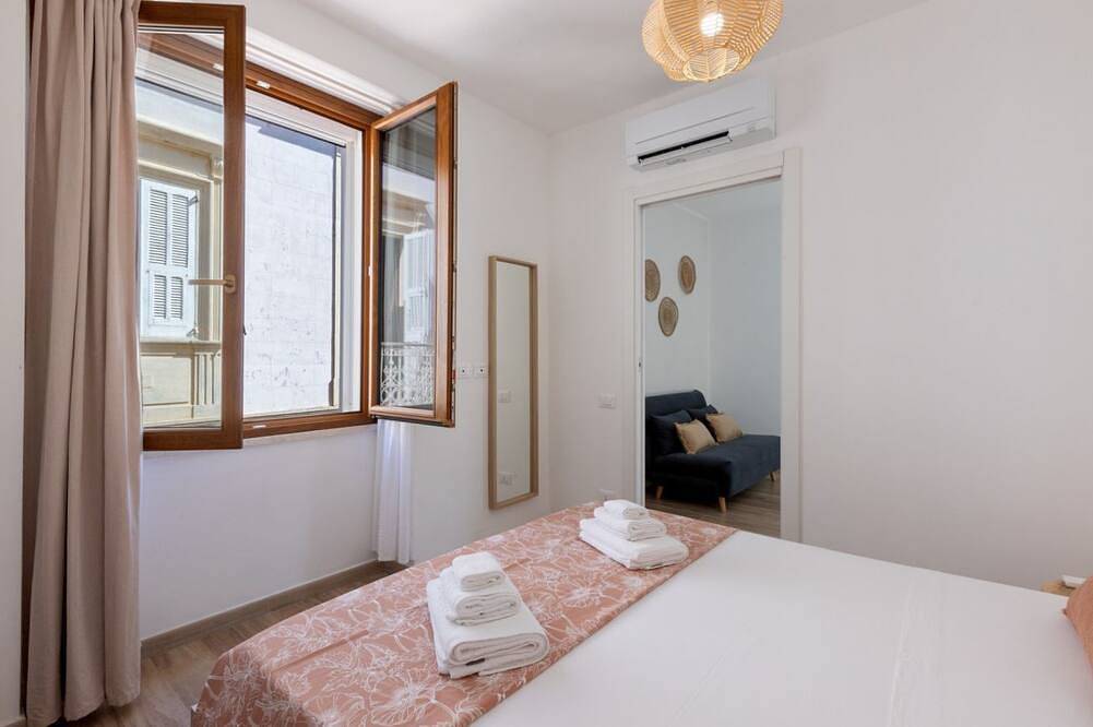 Ganze Wohnung, Guesthost - Modern Apartment in Centre Carloforte! in Carloforte, Sulcis Iglesiente