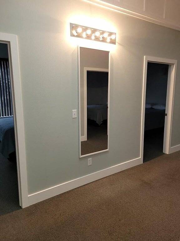 14 Schlafzimmer Super Lage !! Central Staycation Large Groups bietet Platz für bis zu 32 Personen in Arnolds Park, Dickinson County