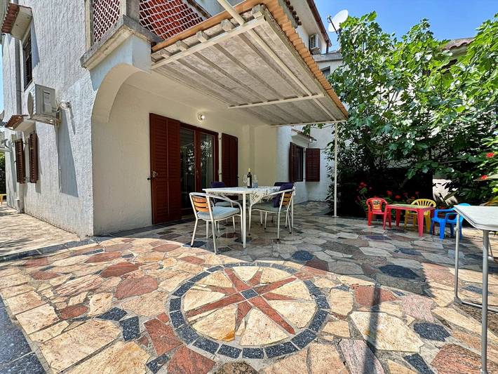 Ferienwohnung für 4 Personen, mit Garten - 1
