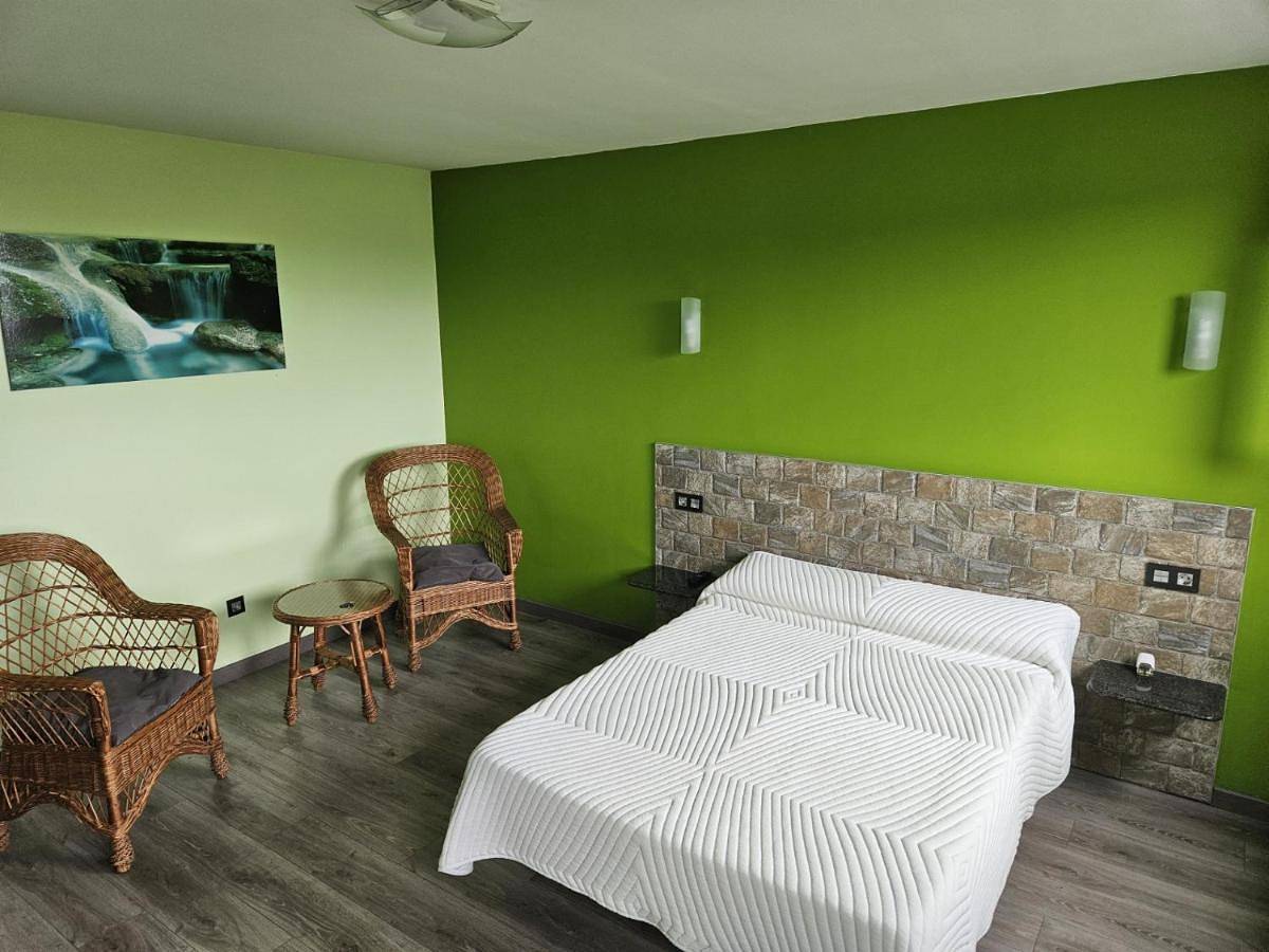 Gure ametsa in Guetaria, Ruta del flysch