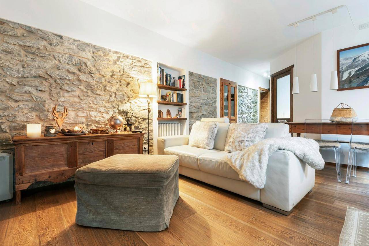 Appartamento intero, Appartamento Casa Weisstor con patio, giardino e orti vista Monte Rosa in Borca (Macugnaga), Macugnaga