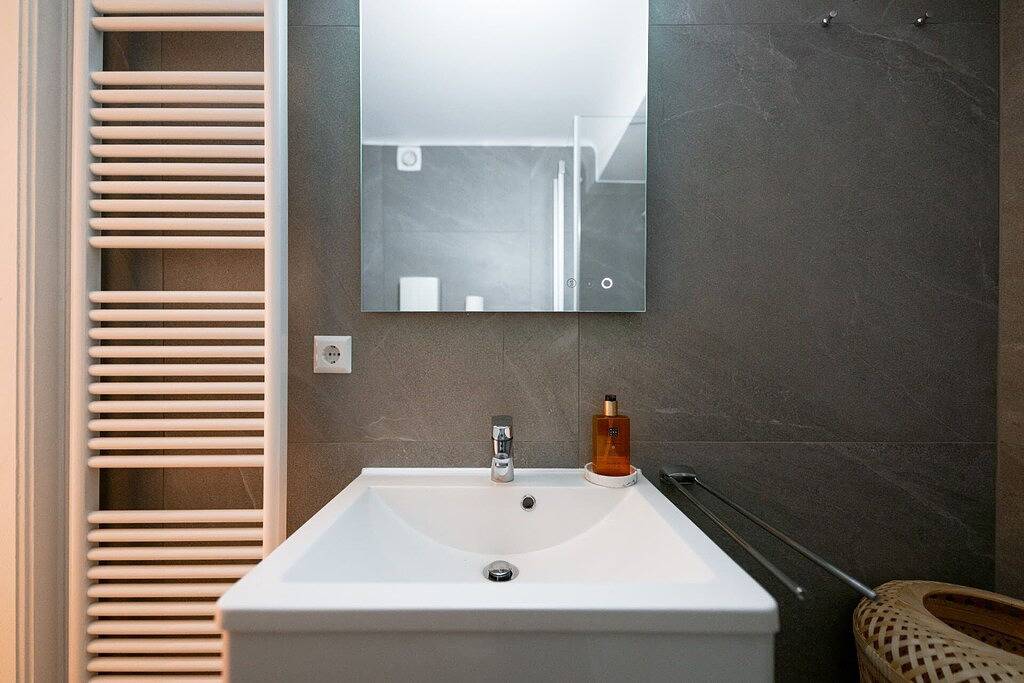 Appartement entier, Chic 1Br Near Kirchberg & Luxembourg Centre in Luxembourg (ville), Luxembourg