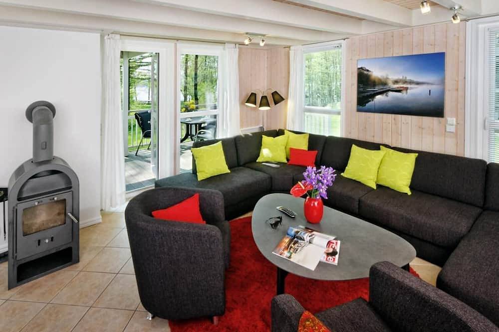Ferienhaus „Fünen Xxl“ 218m² für 12+2 Pers. im Schlosspark Bad Saarow, Sauna, Whirlpool und Kamin in Bad Saarow, Dahme-Seengebiet
