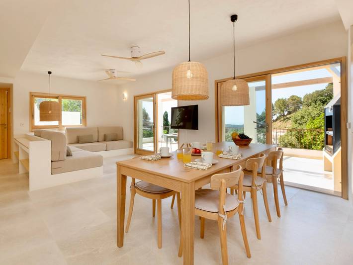 Energieeffizientes Ferienhaus mit Pool auf Mallorca in Galilea, Puigpunyent