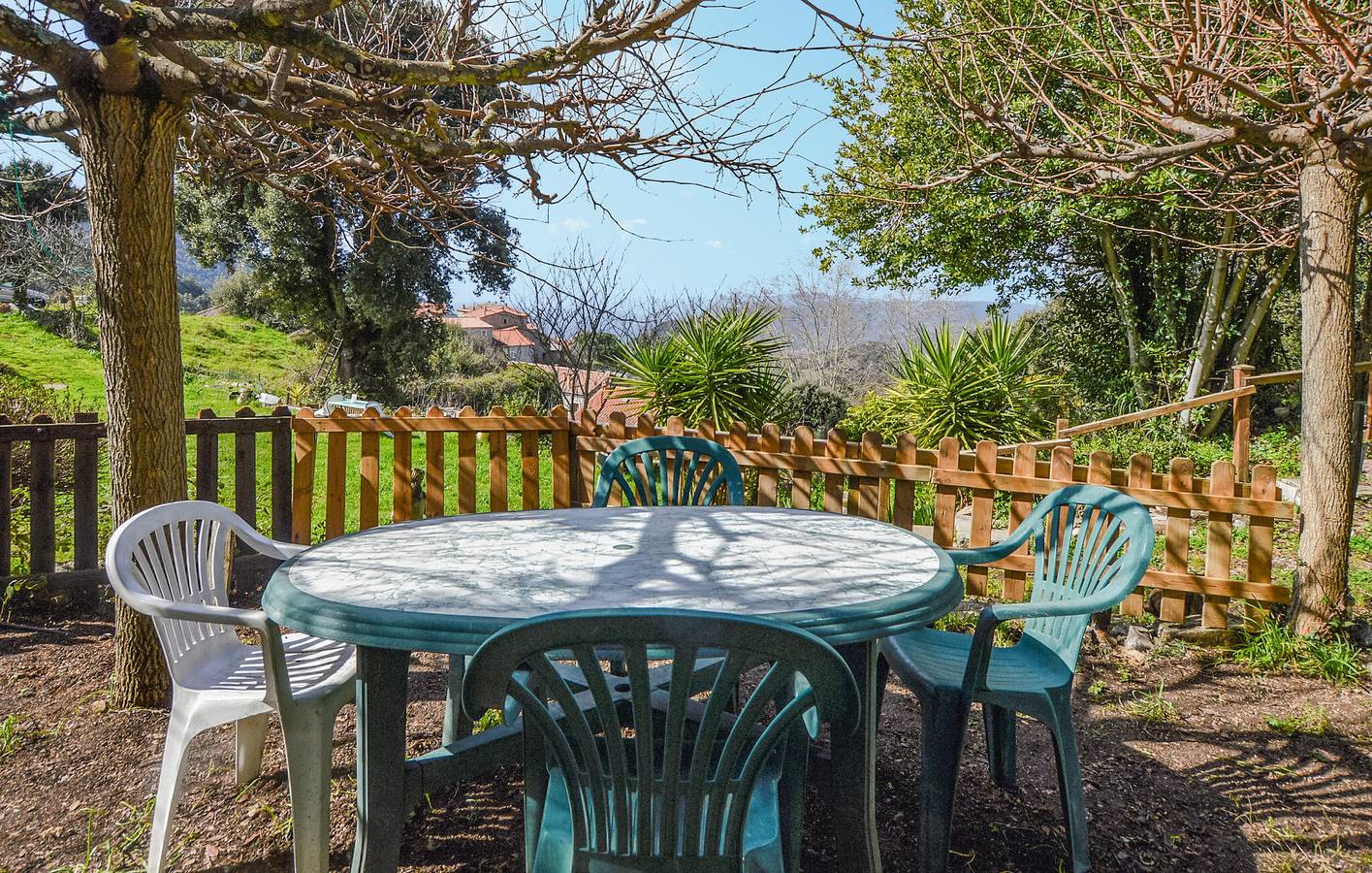 Retraite de pêche sereine avec terrasse à 2,5 km de Sollacaro in Casalabriva, Arrondissement de Sartène