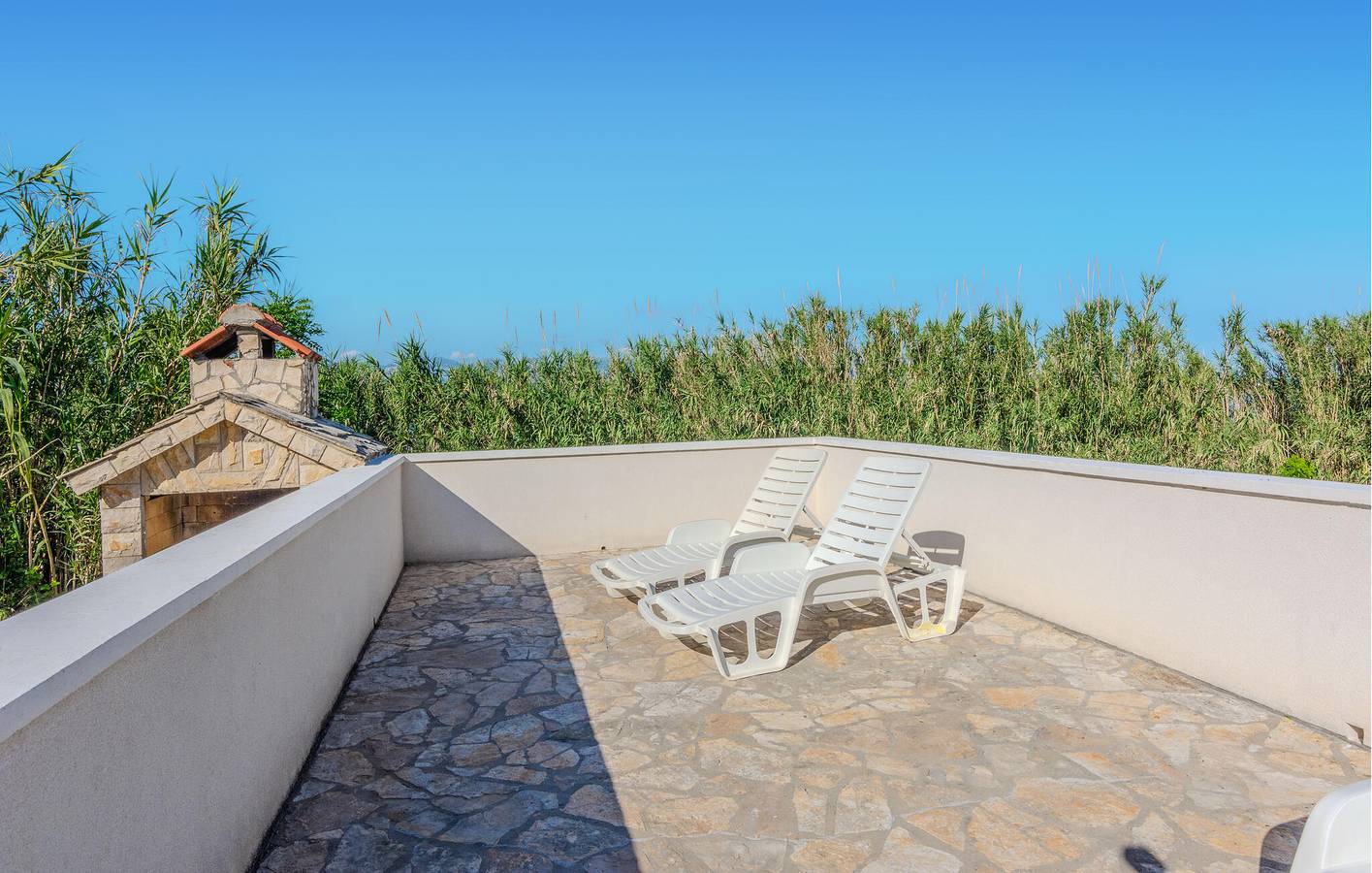 Geheel vakantieappartement, Vakantieappartement voor 4 personen met terras in Privlaka, Zadar