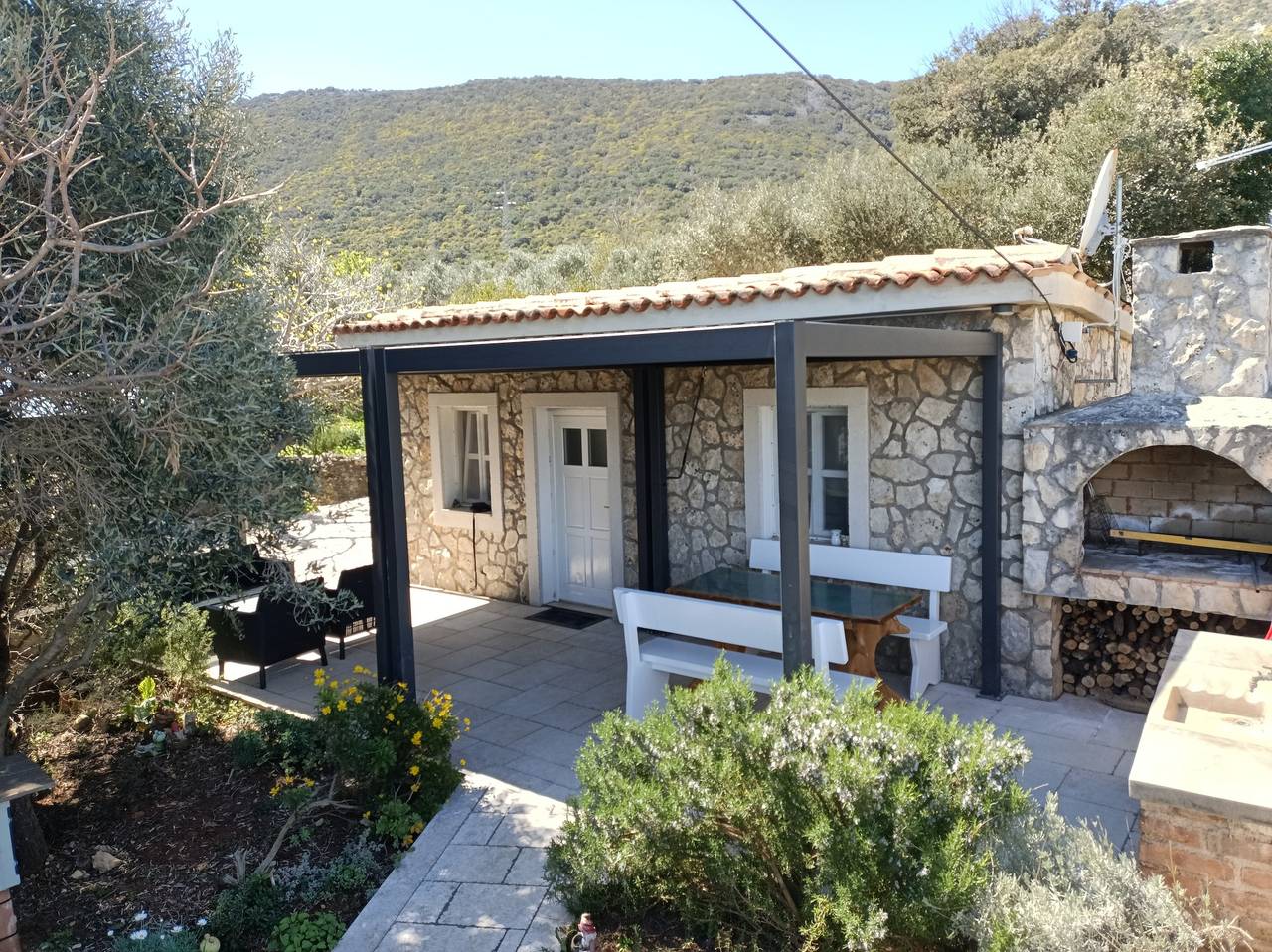 2-Zimmer-Haus mit Terrasse und Meerblick Sveti Jakov (Losinj) K-24017 in Cunski, Kvarner Inseln