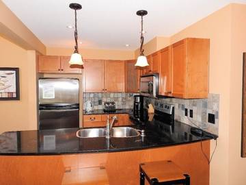 Cabin Rentals And Lodges for 6 Guests in Central Okanagan, Picture 1