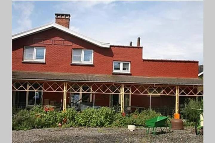 Gîte pour 4 personnes, avec jardin dans Braine-le-Comte