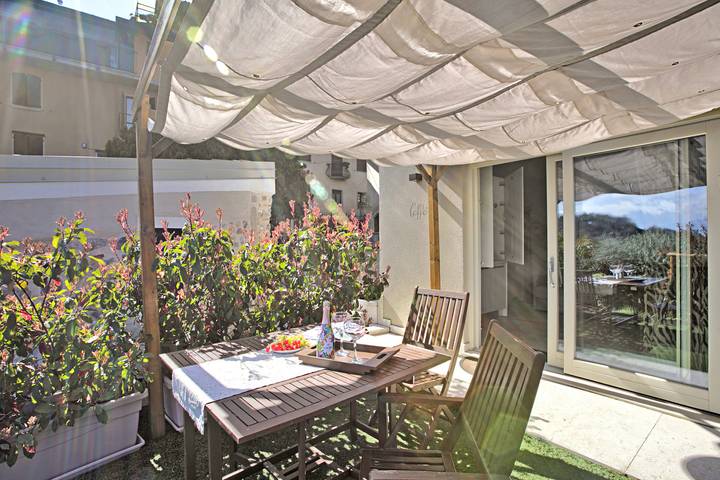 Ferienwohnung für 3 Personen, mit Seeblick und Terrasse in Salò - 2