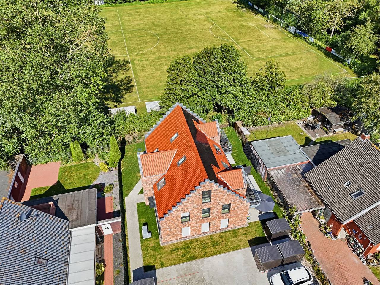Ganze Wohnung, Küstenkoje: Neue Ferienwohnung mit Garten in Norddeich in Norddeich, Norden und Umgebung