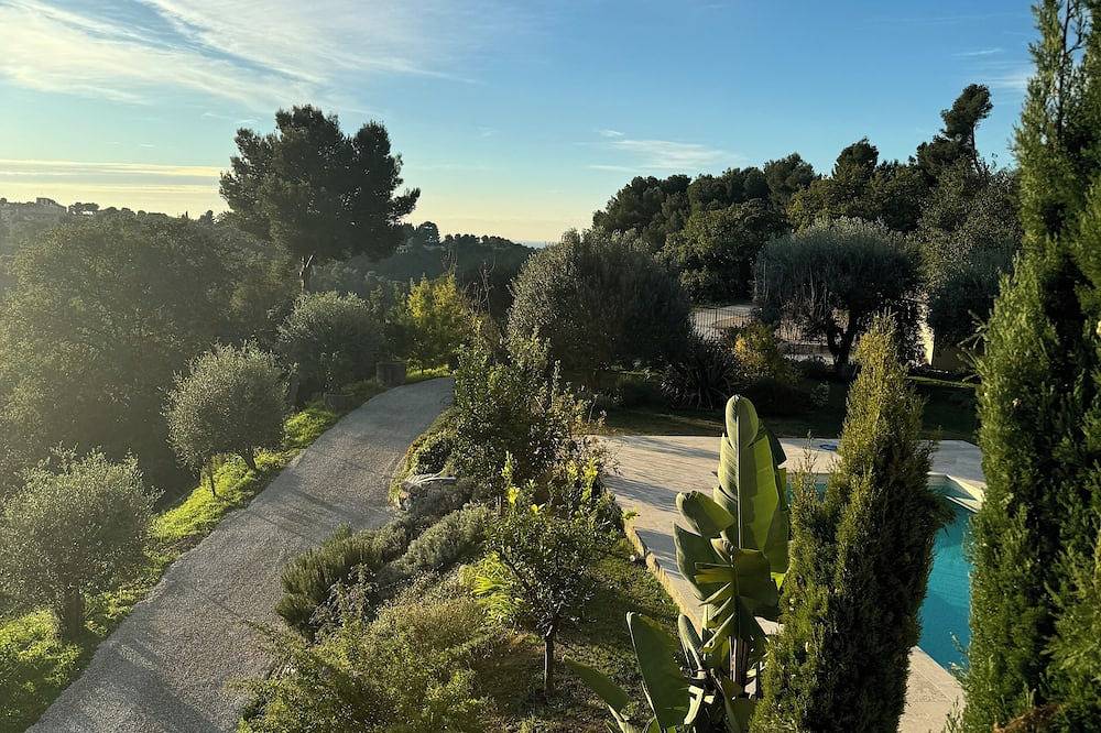 Villa pour 14 Personnes dans La Gaude, Région de Cannes