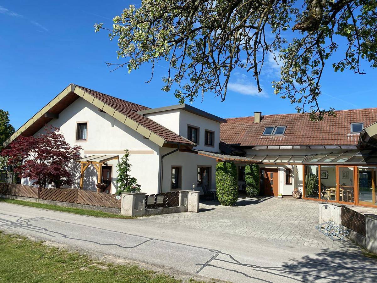 One-Bedroom Apartment in Persenbeug-Gottsdorf, Donau Niederösterreich