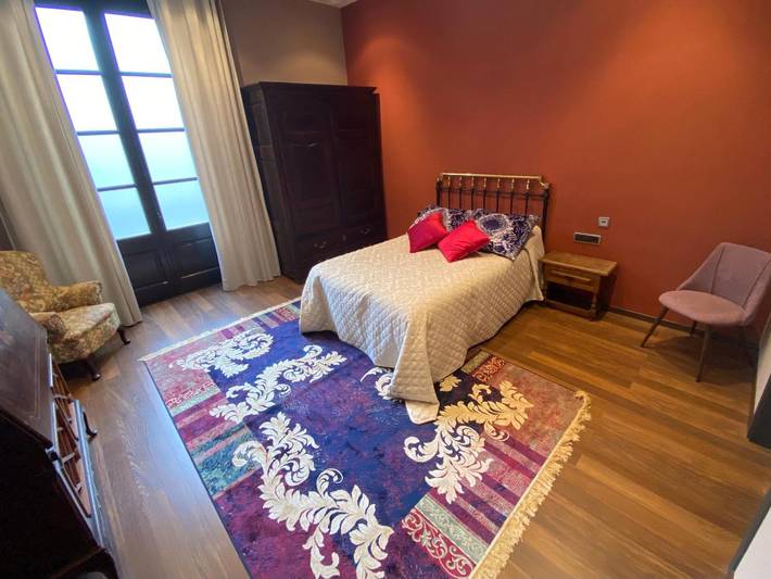 Zimmer für 3 Personen, mit Balkon und Garten - 1