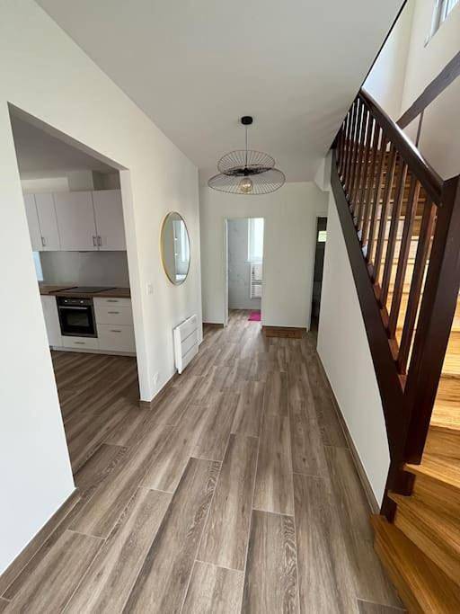 Location de vacances pour 11 personnes, avec jardin et terrasse à Coupvray - 2