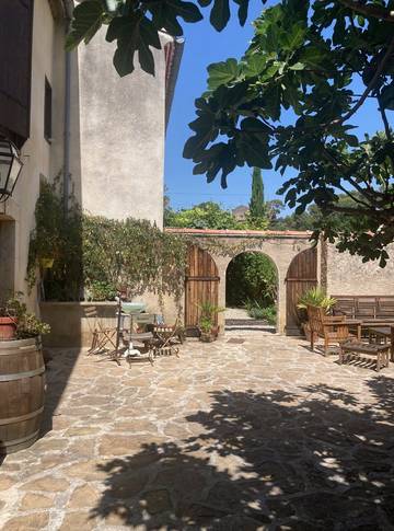 Gîte pour 2 personnes, avec jardin à Limoux