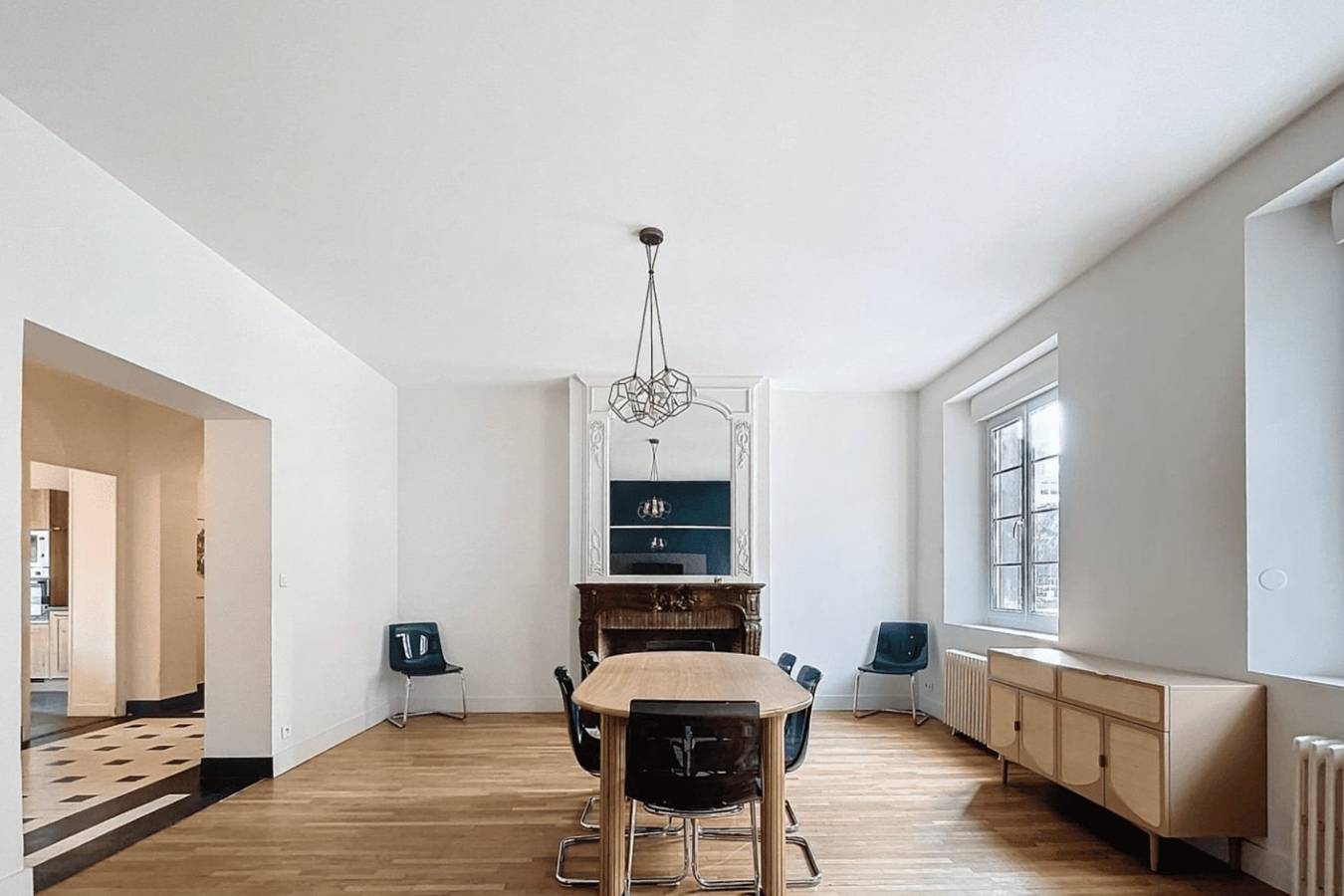 Stunning 230m² with garden in the city center in Caen, Región de Caen