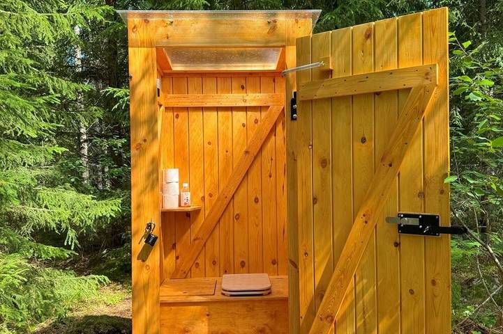Natur pur im Tipi “Skogsanda”– Dein Rückzugsort in Schwedens Wildnis in Värmland