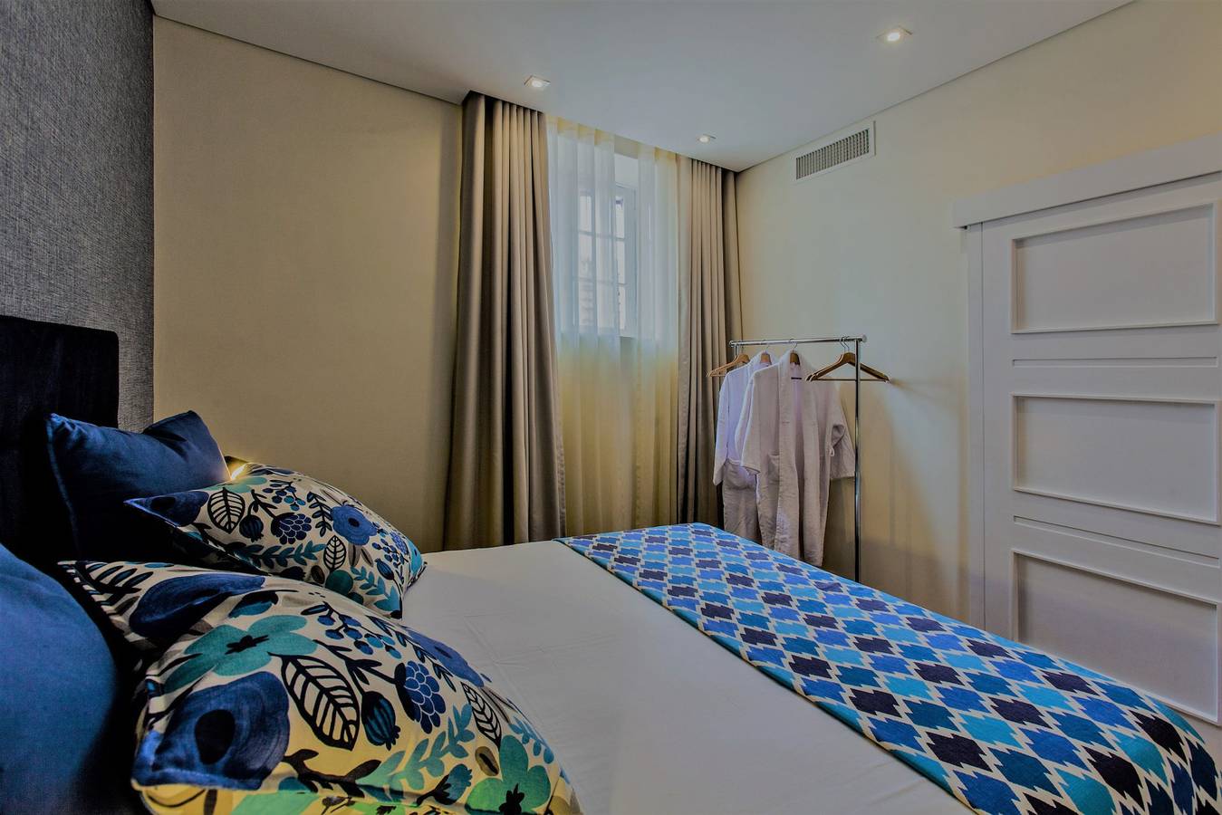 Ganze Wohnung, 2 Bedrooms - Romantic Apartment in Sé (Porto), Porto