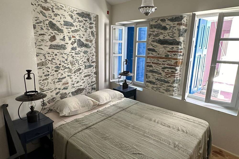 Plomari Geometer House: 1br with Wifi, Ac in Lesbos